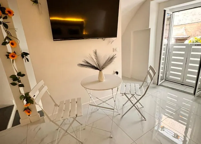 House Luxury Toto